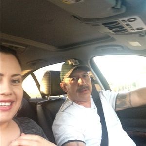 Meet your Posher, Miriam